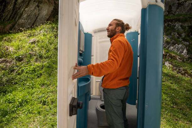 Best Affordable porta potty rental  in Hiawatha, KS